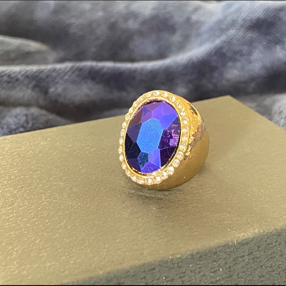 ⭐️NEW⭐️ Women’s Ring